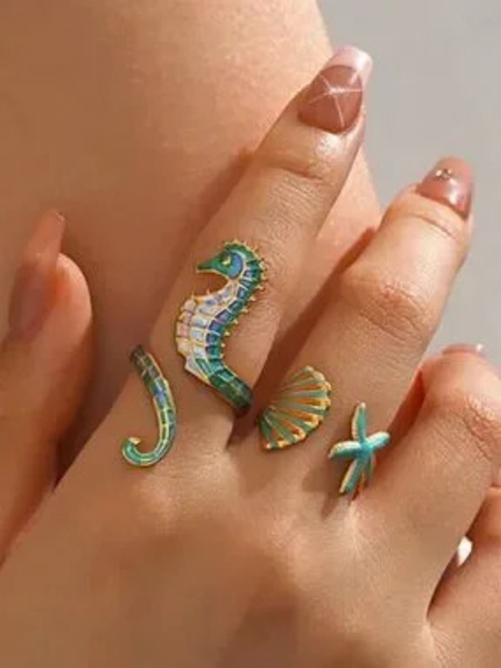 Gold Turquoise Seahorse & Sea Shell Ring Set - Picture 5 of 5